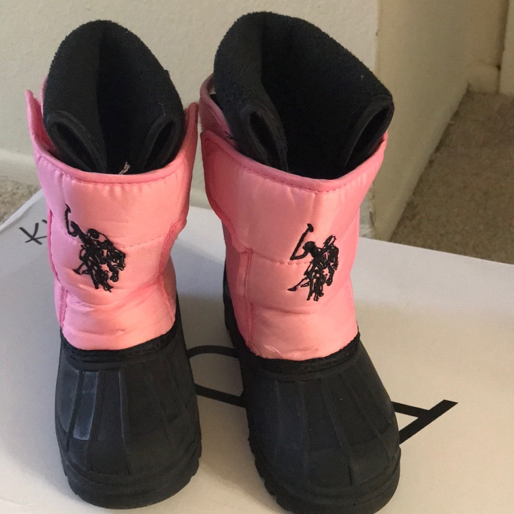 snow boots for toddler